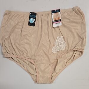 Vanity Fair Perfectly Yours Briefs 2 Pair